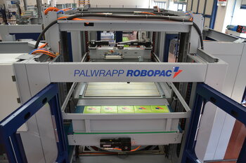 3 VERSIONS AVAILABLE WITH DIFFERENT LOAD PALLET HEIGHTS